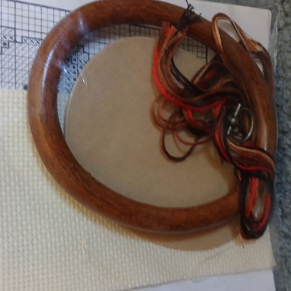 Dale Burdett cross stitch kit Bear Hugs Are In new with frame - Picture 3 of 4